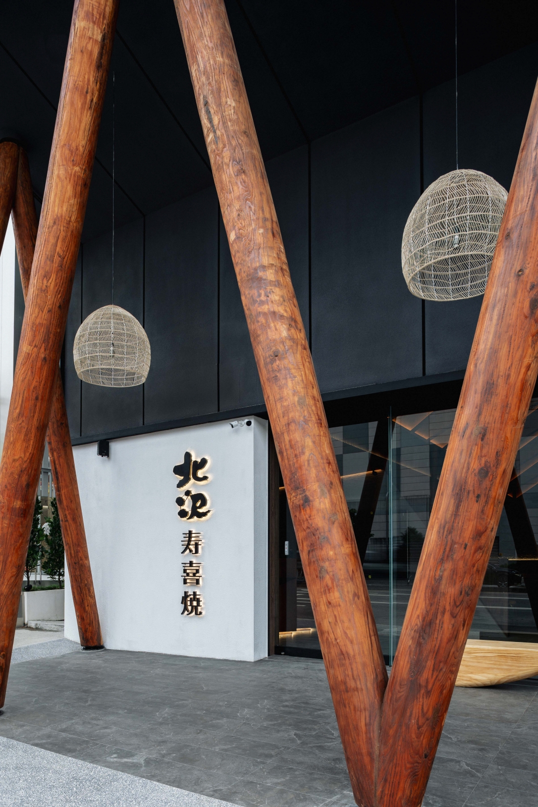 氣勢磅礡的商空新視野